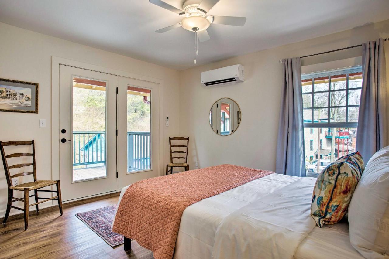 Saluda Main Street Retreat - Central Location! エクステリア 写真